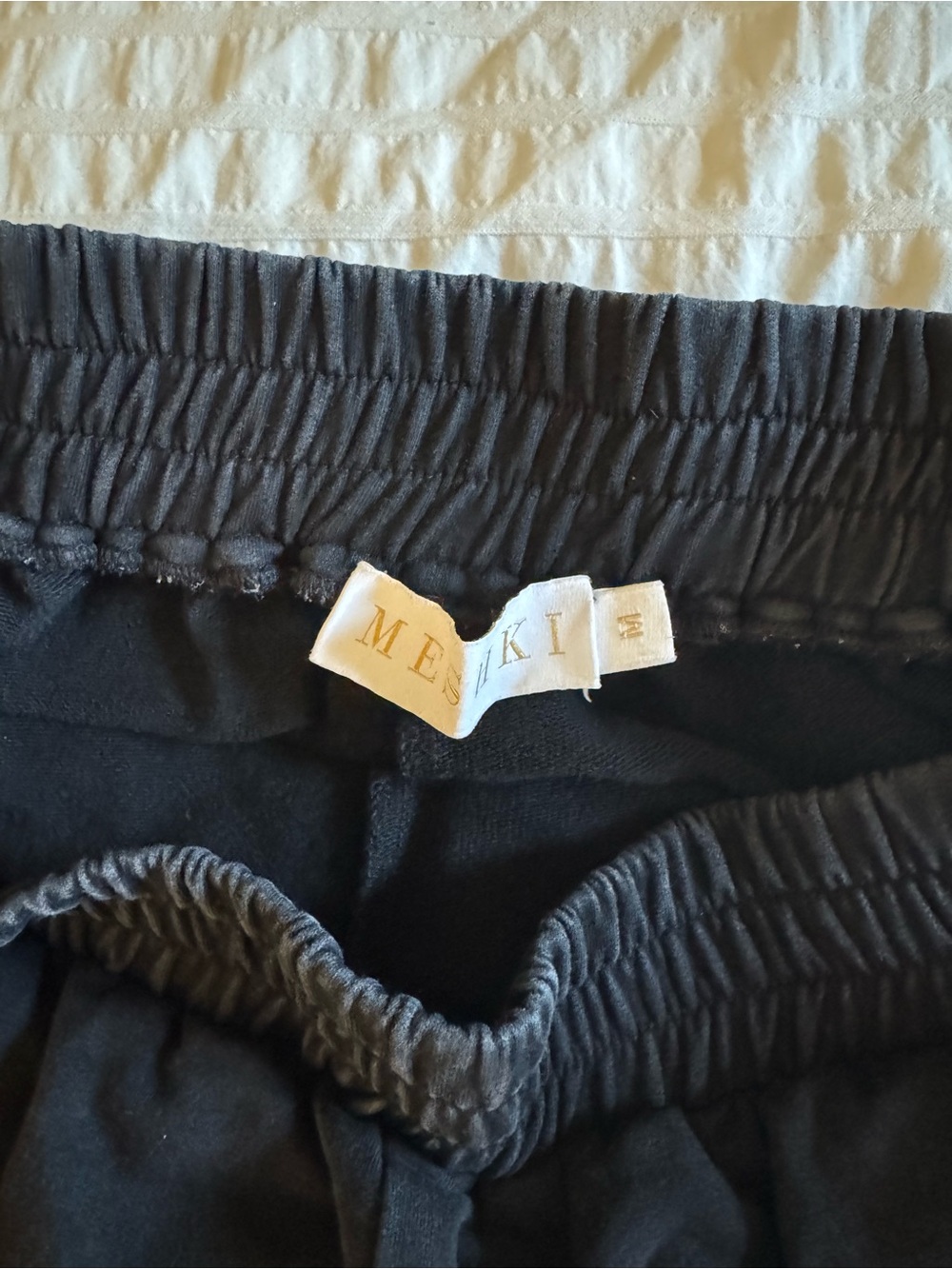 Meshki Shorts - Picture 3 of 4